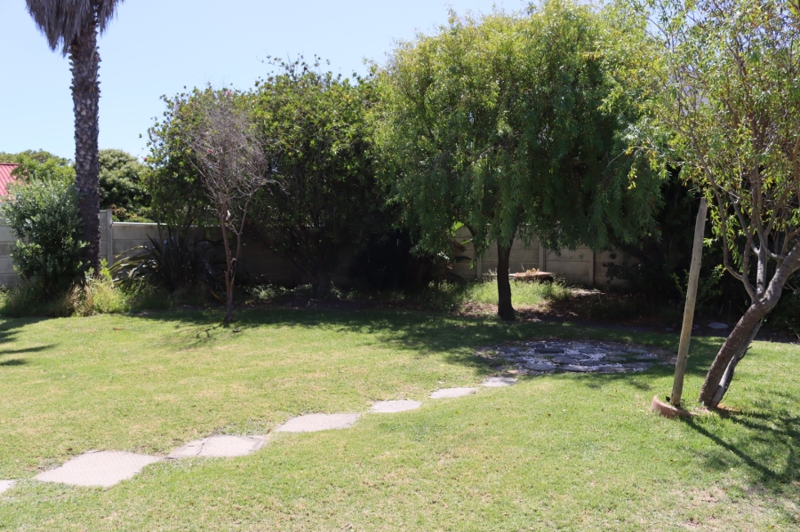 4 Bedroom Property for Sale in Kleinmond Western Cape